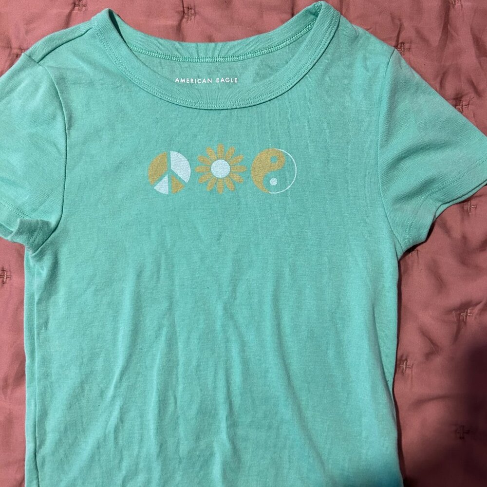 American Eagle Graphic Baby Tee